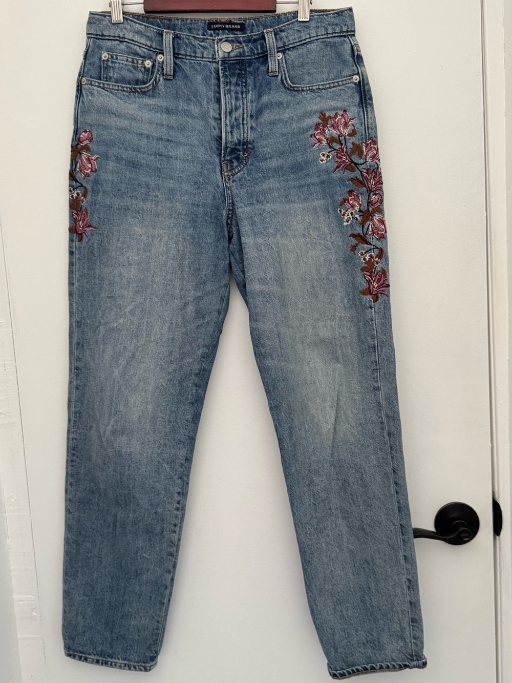 Lucky Brand Light Wash Jeans with Pink Floral Embroidery High Rise mom jeans